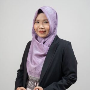 Tri Wulandari Kaprodi SI Tri Wulandari Kaprodi SI